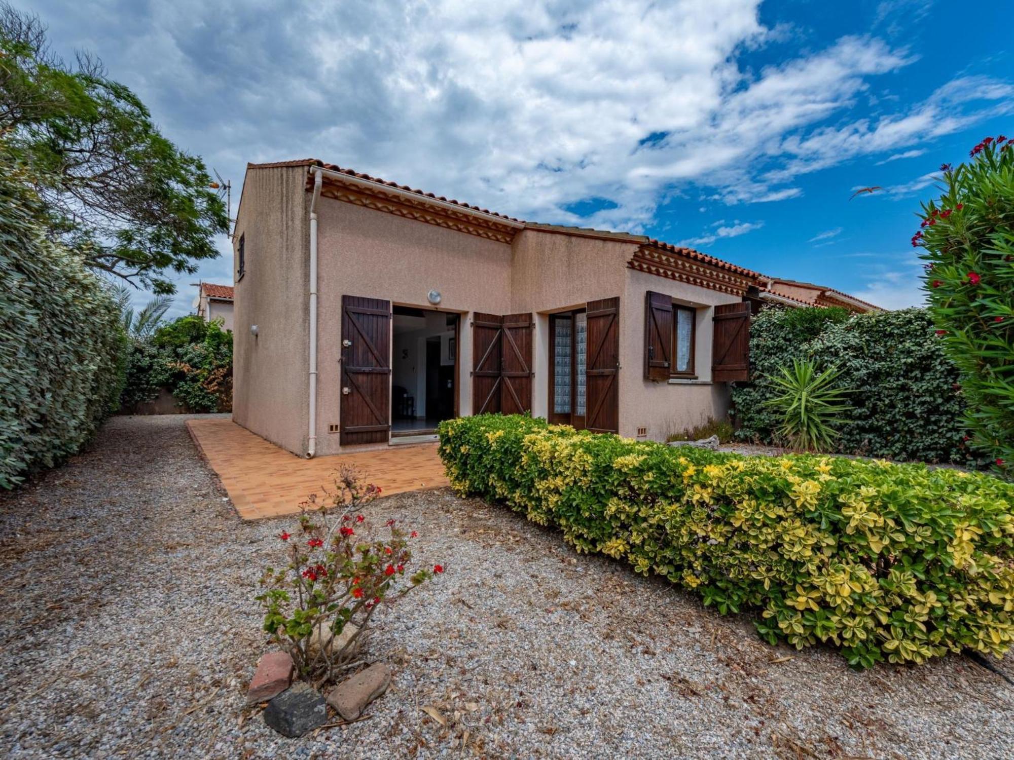 Holiday Home Hameau Des Tamarins-2 By Interhome Le Barcarès Eksteriør billede